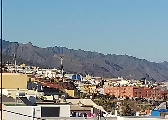 8 Calle Tangara La Gloria Santa Cruz de Tenerife